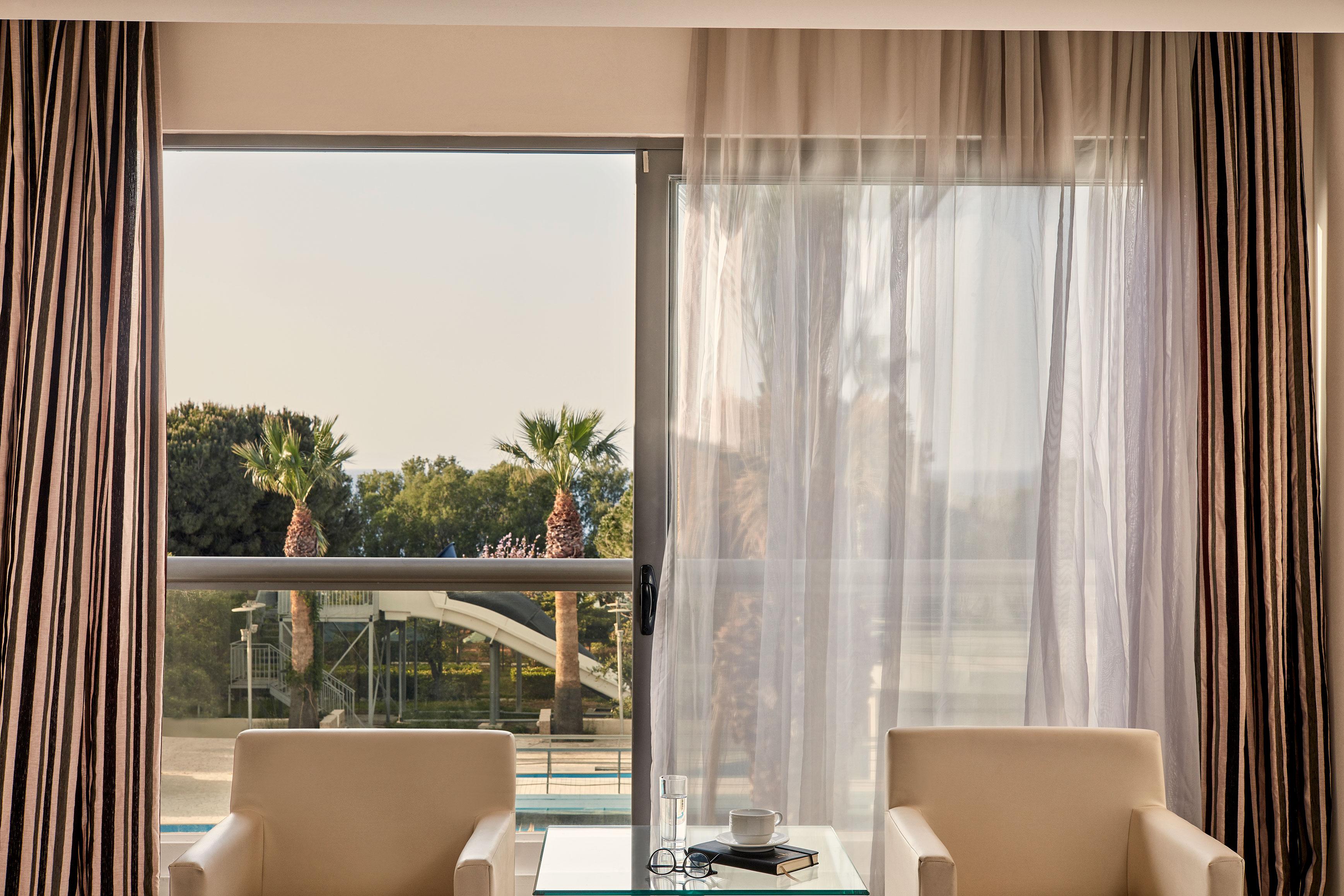 All Senses Ocean Blue Sea Side Resort Кремасти Экстерьер фото