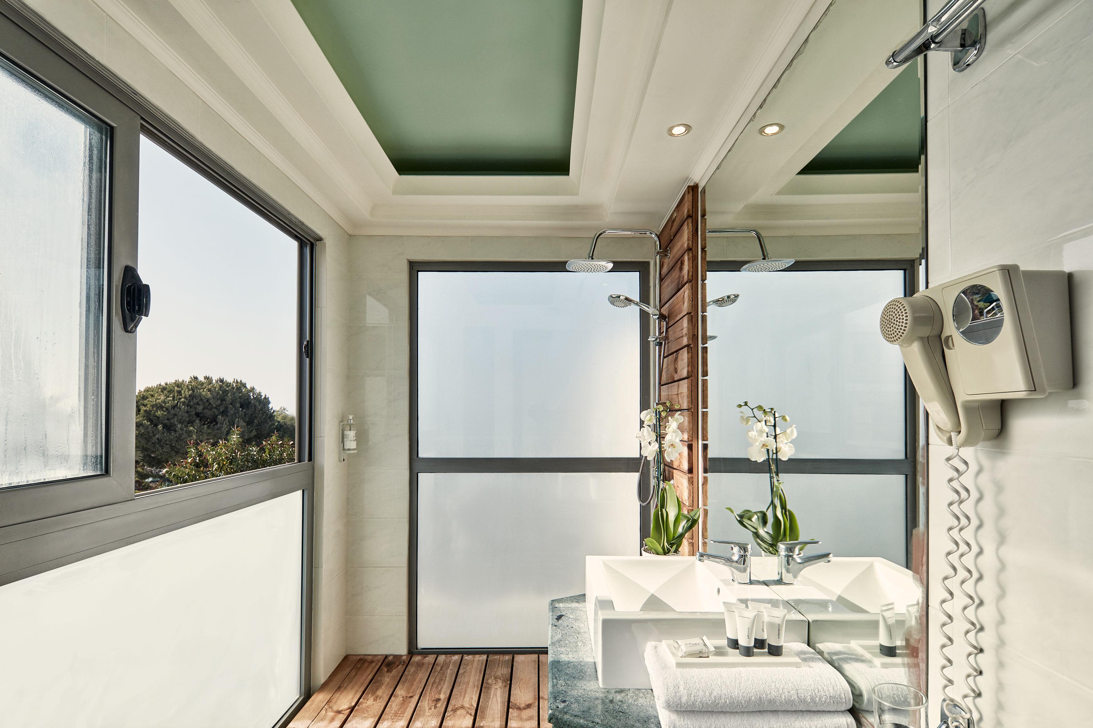 All Senses Ocean Blue Sea Side Resort Кремасти Экстерьер фото