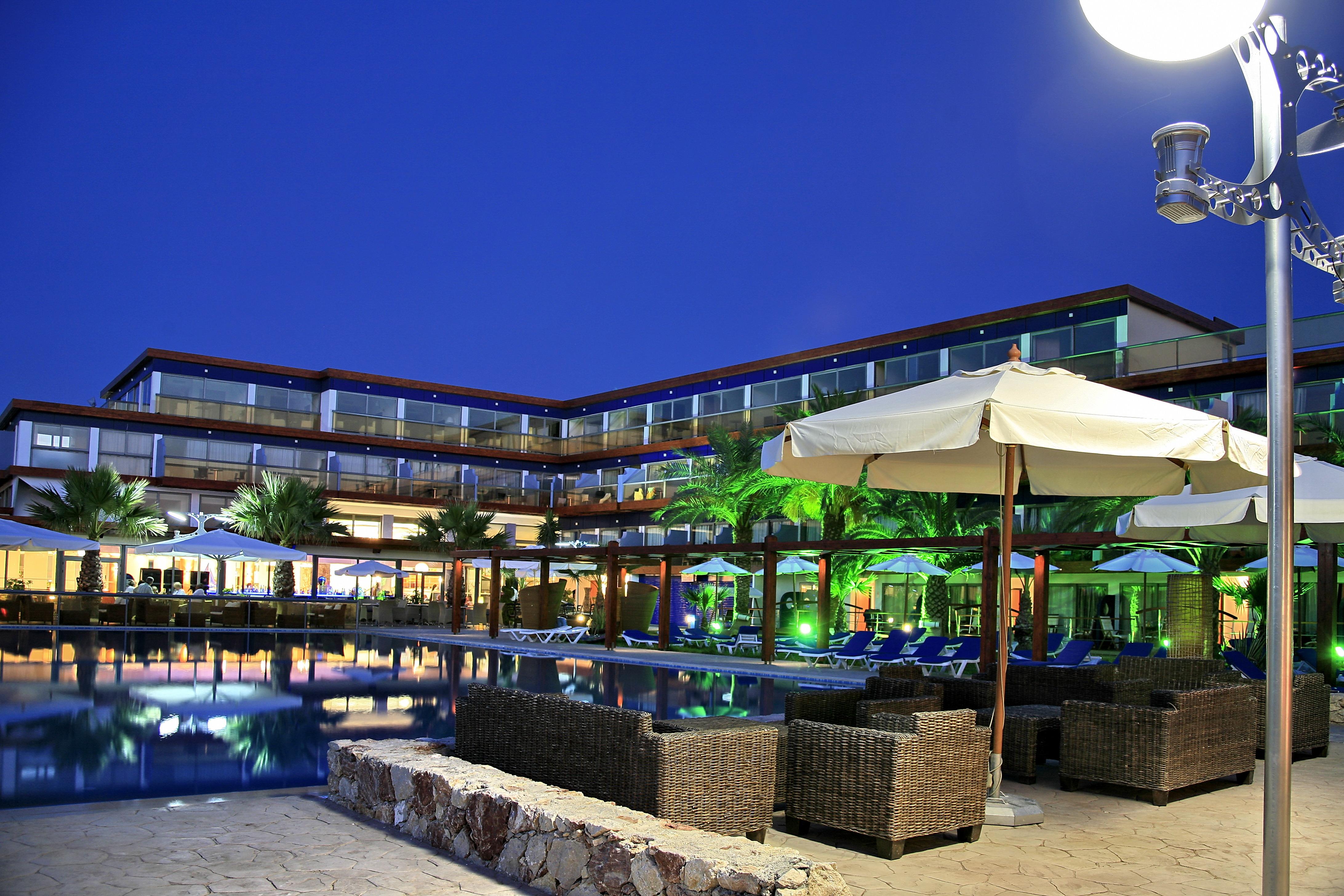 All Senses Ocean Blue Sea Side Resort Кремасти Экстерьер фото